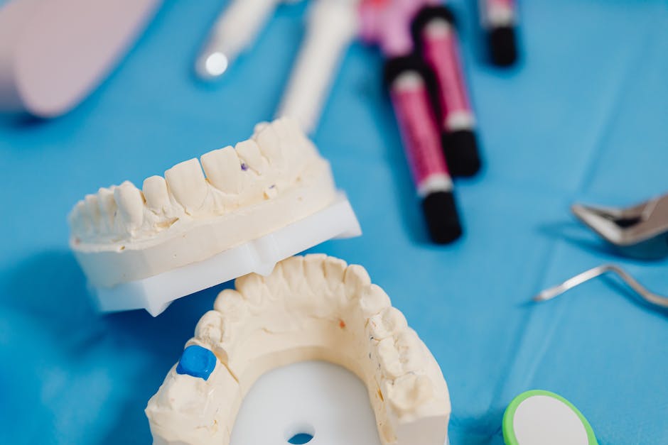 Schmerzen nach Zahnimplantation, wie lange normal?